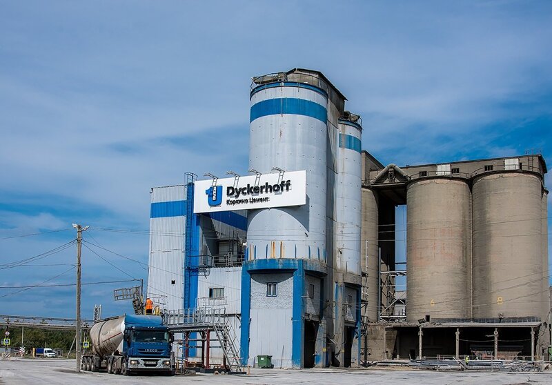 Слк цемент первомайский. Слк цемент коркино. Коркинский цементный завод. Слк цемент сухой вакансии. Слк цемент коркино.