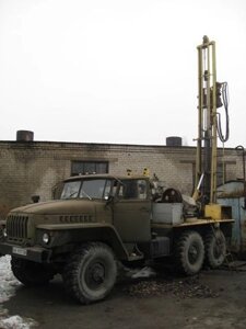 Вода зі свердловин, буріння на воду, свердловина для води, пробурити свердловину