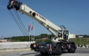 Ремонт і продажів циліндрів гідравлічних автокранів Terex