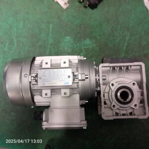 Черв'ячний одноступеневий моторедуктор SITI MU 63 - 5/1-2,2 4Р