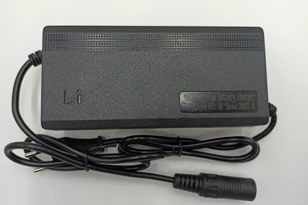 Зарядний пристрій для літієвих АКБ Instrade 48 V 2 A RCA від компанії instrade - фото 1