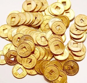 Пітті золота монета кольори 100 монет