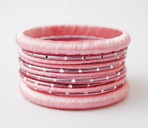 Комплект из 13 браслетов кольцо в ткани Розовый