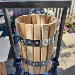 Прес для соку 25 л дубовий ВІЛЕН