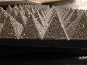 Акустичний поролон «піраміда» лист 1х1м товщина 70 мм темно-сірий