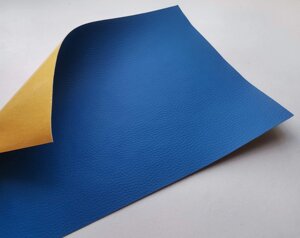 Шкірзамінник самоклеючий (вініліскожа) синій 95х10см