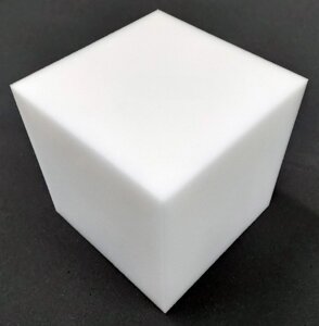 Дитячі кубики-пуфики поролонові для ігрових кімнат 200х200х200мм білі