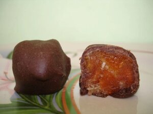 Шоколадні цукерки «Курага в шоколаді»