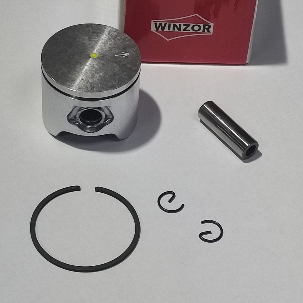 Поршень підходить для Хускварна 350 (44 мм) Winzor від компанії Інструменик - фото 1