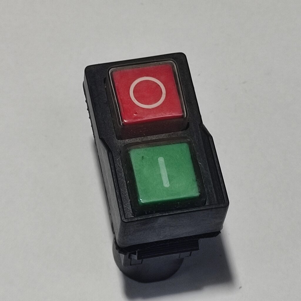 Пускова кнопка для бетонозмішувача CK-21 4 контакта від компанії Інструменик - фото 1