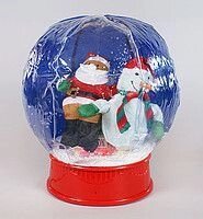 Надувні дід мороз і сніговик в кулі від компанії Інтернет-магазин «Світ подарунків» - фото 1