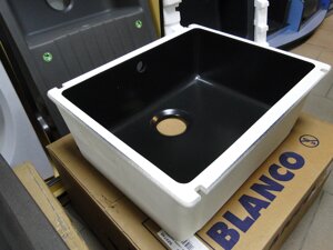 Керамічна кухонна мийка під стільницю Blanco Subline 500-U кераміка чорний, InFino