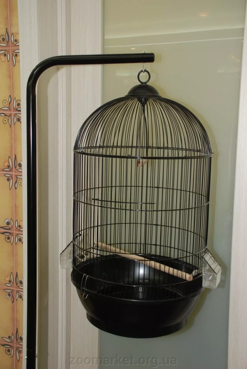 Чорна кругла клітка для середніх папуг (діаметр 40 см, висота 70 см) від компанії Універсальний магазин - фото 1