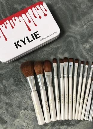 Пензлика для макіяжу Kylie 12 штук - наявність