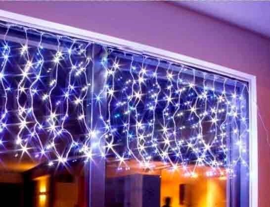 Святкова гірлянда 300 LED Бахрома (кольорова штора 3 метри, висить на 0,65 м) - порівняння