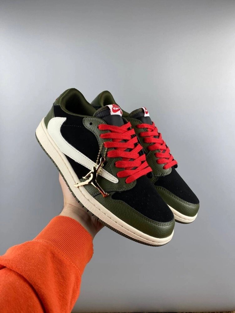 Чоловічі кросівки Nike Air Jordan 1 Low x Travis Scott black green від компанії Elektromax - фото 1