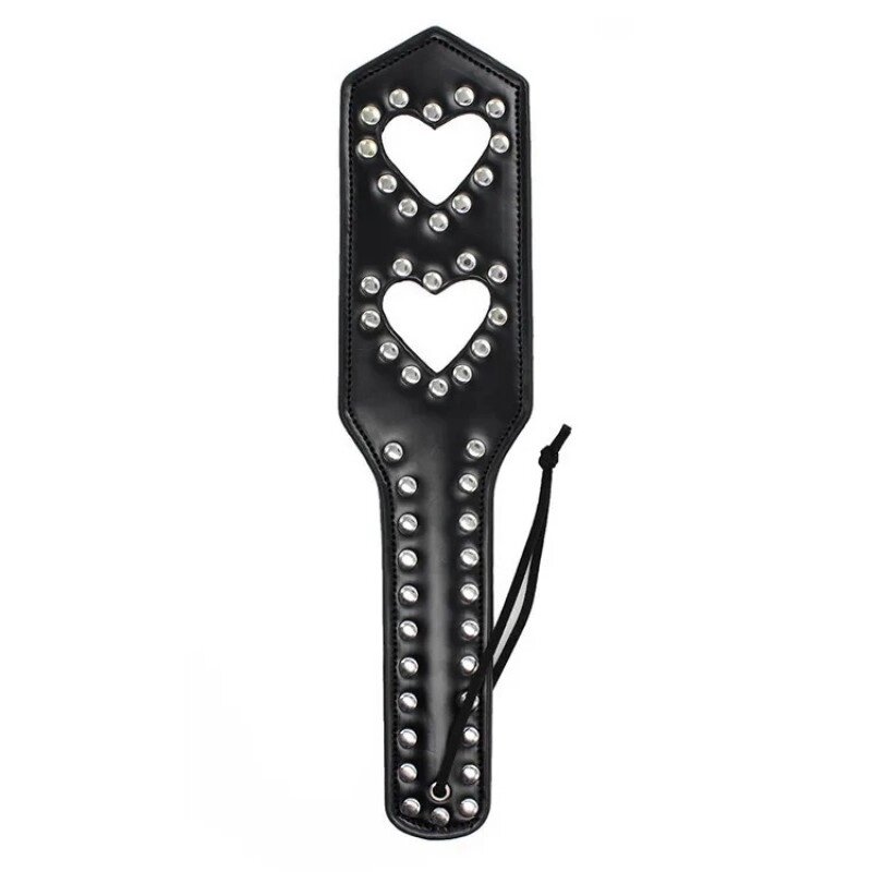Чорна шльопалка із заклепками Hearts Spanking Paddle від компанії Elektromax - фото 1