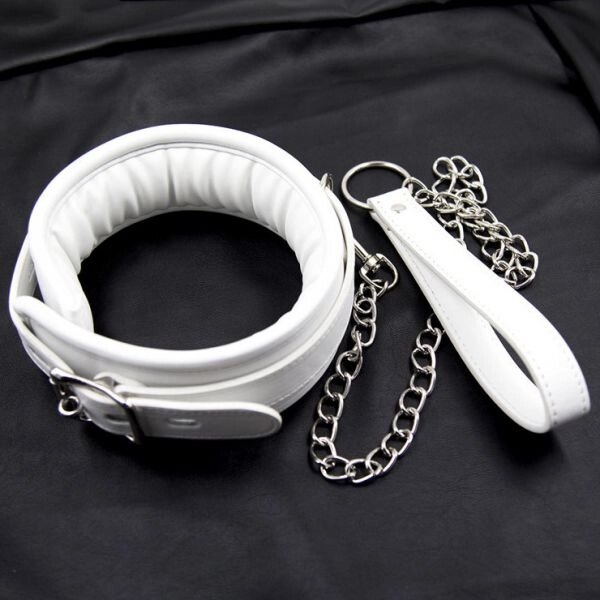 М'який білий бдсм нашийник з повідцем Premium Locking Collars від компанії Elektromax - фото 1