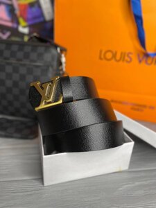 Чоловічий Ремінь Louis Vuitton чорний з золотистою пряжкою mb002 в Києві от компании Elektromax