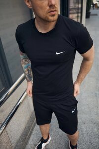 Футболка Nike чорна в Києві от компании Elektromax