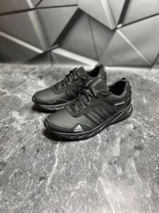 Чоловічі демісезонні кросівки Adidas Black в Києві от компании Elektromax