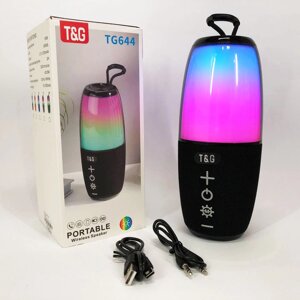 Портативна колонка TG644 5W з RGB підсвічуванням та ремінцем, блютуз колонка з акумулятором. Колір: чорний