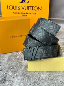 Ремінь сірий LV Initials Monogram Eclipse із чорною пряжкою в Києві от компании Elektromax