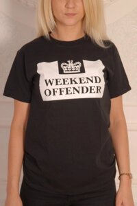 Чорна футболка Weekend Offender