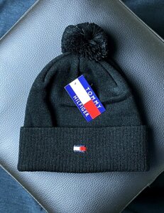 Шапка Tommy Hilfiger black в Києві от компании Elektromax