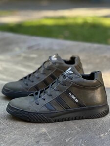 Зимові черевики Adidas хакі в Києві от компании Elektromax