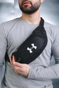 Бананка Under Armour чорна з накаткою (біле лого) в Києві от компании Elektromax