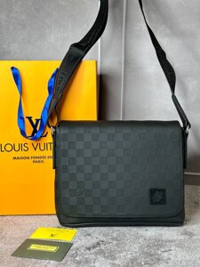 Сумка месенджер Louis Vuitton District PM Damier Infini з лого у кутку  s063 чорний в Києві от компании Elektromax