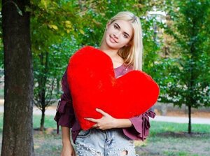 Плюшеве серце 50 см в Києві от компании Elektromax