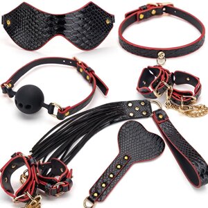 Чорний бдсм набір аксесуарів Crocodile Grain Bondage Kit 7 Pieces в Києві від компанії Elektromax
