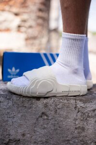 Шльопанці Adidas Adilette 22 beige