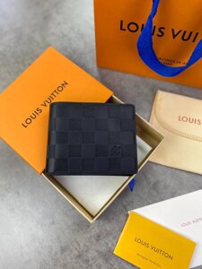 Гаманець Louis Vuitton чорний шкіряний у стилі "Infini" k144