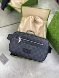 Сумка сіра на пояс Gucci GG Supreme c588