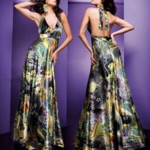 Вечірня сукня з унікальним барвистим принтом в Києві от компании Elektromax