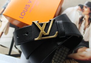 Ремінь Louis Vuitton унісекс чорний пряжка бронза