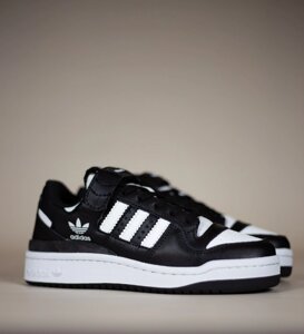 Жіночі кросівки Adidas Forum 84 Low Black White в Києві от компании Elektromax