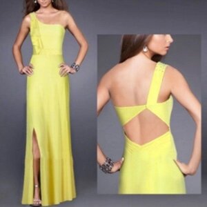 Жовта довга вечірня сукня з відкритим плечем в Києві от компании Elektromax