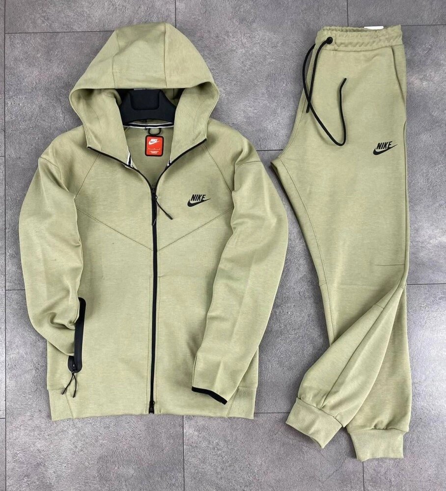 Спортивний костюм Nike Tech Fleece Olive від компанії Elektromax - фото 1