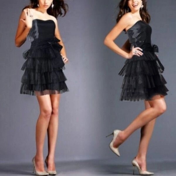 Вечірня чорна, чудова міні -сукня без ремінців від компанії Elektromax - фото 1