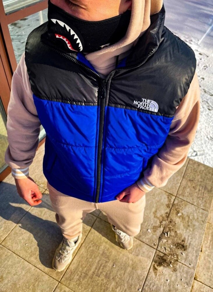 Жилет The North Face синій з чорним 50-7.423 від компанії Elektromax - фото 1