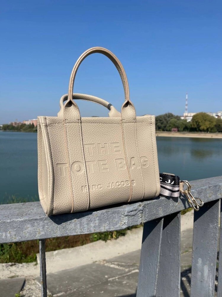 Жіноча сумка Marc Jacobs THE TOTE BAG beige від компанії Elektromax - фото 1