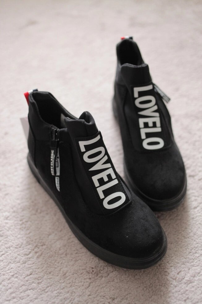 Жіночі чорні хайтопи черевики замшеві в стилі Moschino 36-41 від компанії Elektromax - фото 1