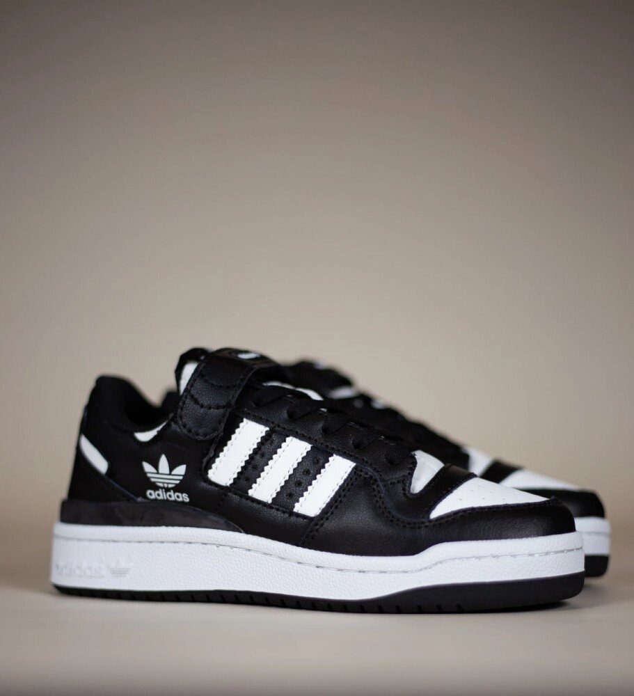 Жіночі кросівки Adidas Forum 84 Low Black White від компанії Elektromax - фото 1