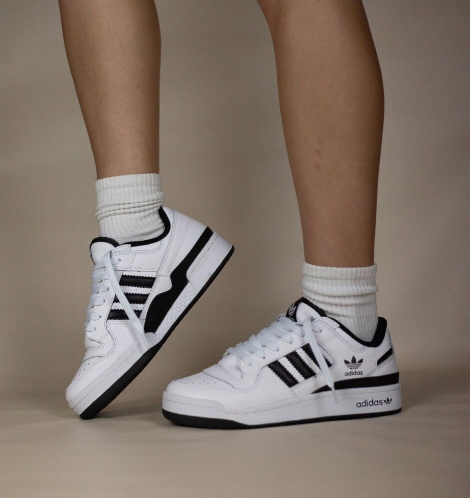 Жіночі кросівки Adidas Forum Low White Black від компанії Elektromax - фото 1