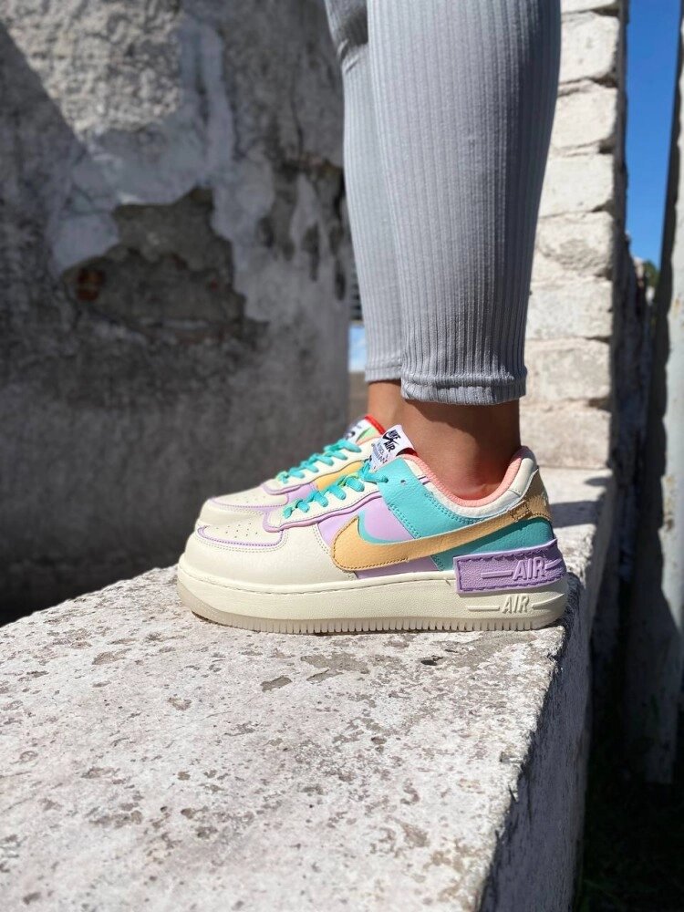 Жіночі кросівки Nike air force 1 shadow beige purple від компанії Elektromax - фото 1