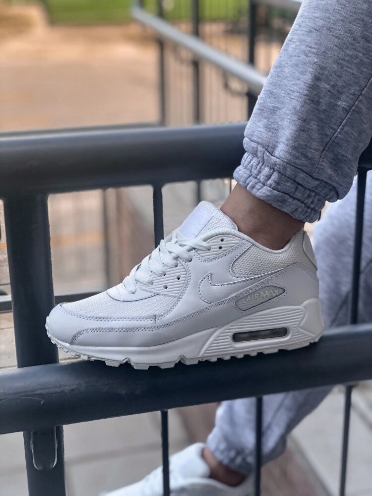 Жіночі кросівки Nike Air Max 90 від компанії Elektromax - фото 1